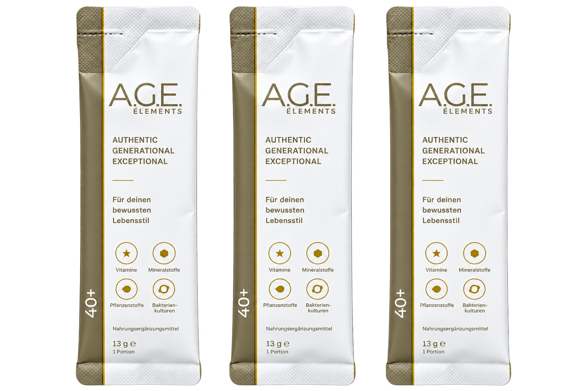 40+: Drei A.G.E. Elements 40+ Sachets nebeneinander, jeweils 13 g für eine Portion.